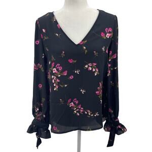 CeCe Black Floral Blouse Women’s Medium V-Neck Long Sleeve Tie Cuffs Officecore